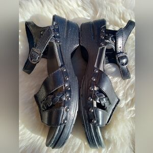 Dansko Black Retro Studded Micki Sandals 40 NWOT